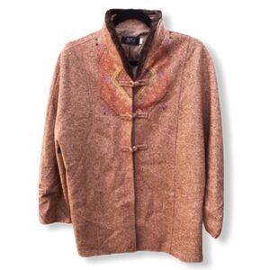 Vintage‎ Coat With Embroidery Fur Collar